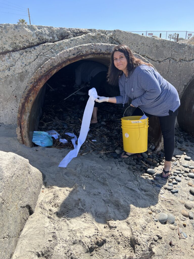 Fairfield cleans beach on Earth Day