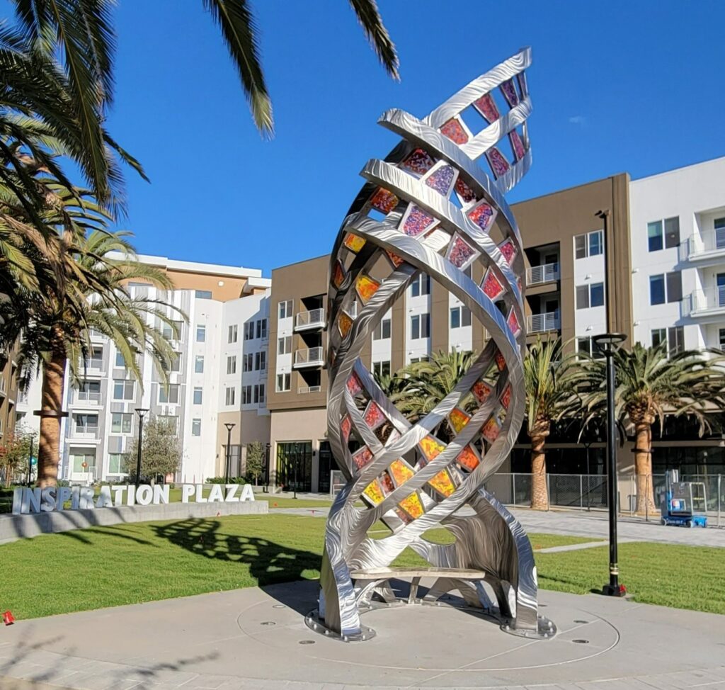 Public art piece inspiration plaza at Embark Apartments in Fremont, CA