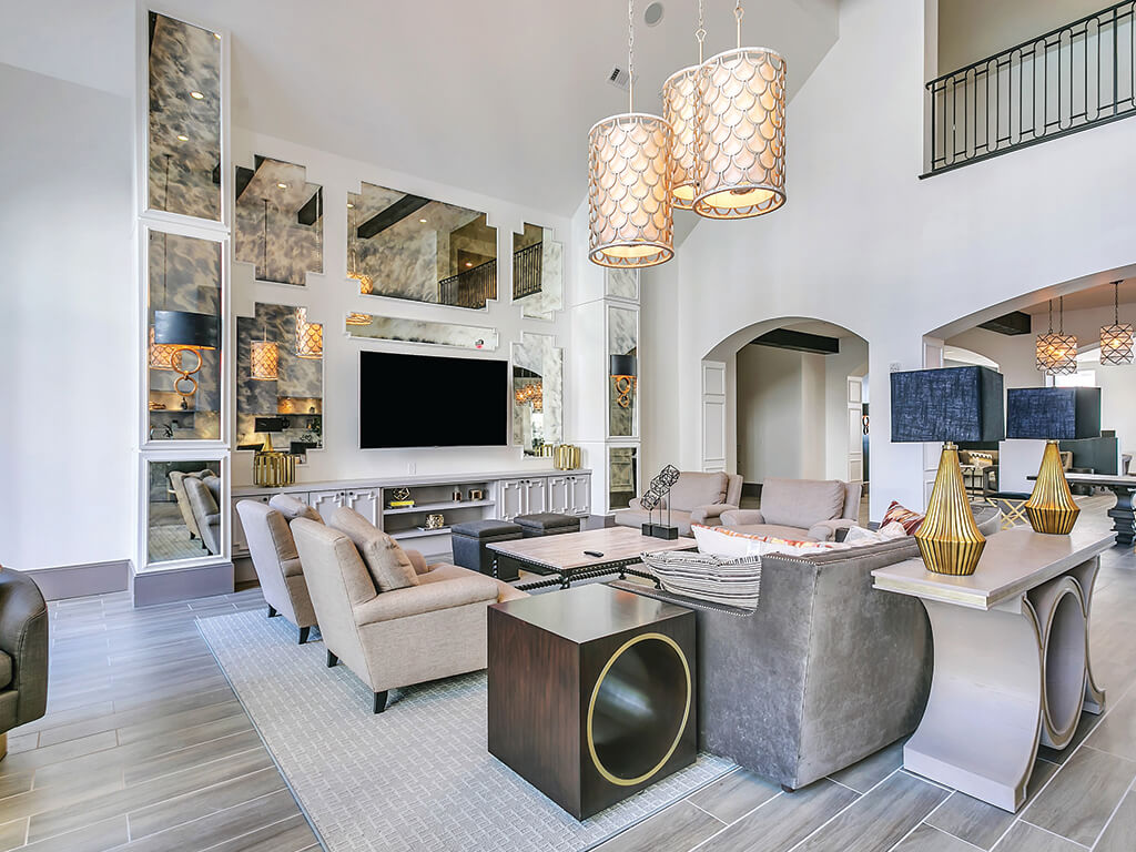 Resident Social Lounge Seating Area at The Huntington Apartments in Plano TX